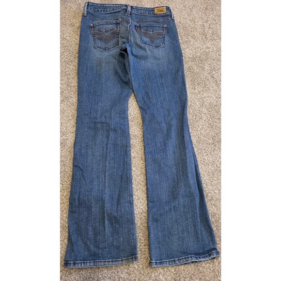 Levi's Woman's Low Boot Cut 545 Jeans Size 4 - Picture 6 of 6